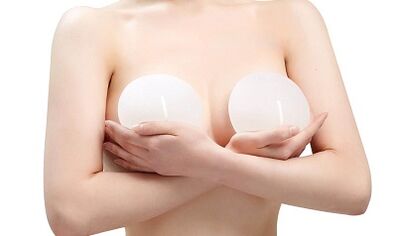 Contraindicacións para ampliar o peito con implantes